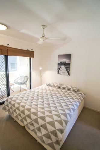 Minnie St 2 Bedroom / 2 Bathroom Apartment