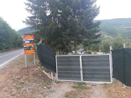 Ris Kuca Za Odmor