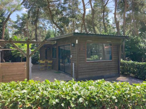 " Casitacuriosa " Chalet Op Camping Met Buitenzwembad