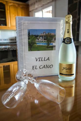 Villa El Cano