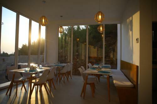 Hotel Serenity In