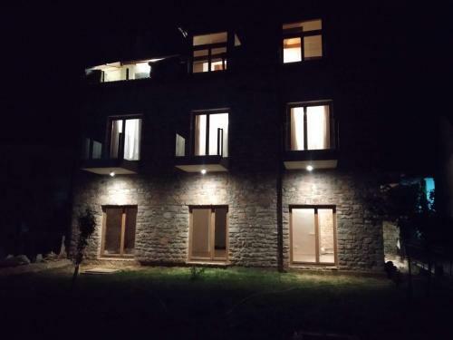 Hostal Vila 43 Lin