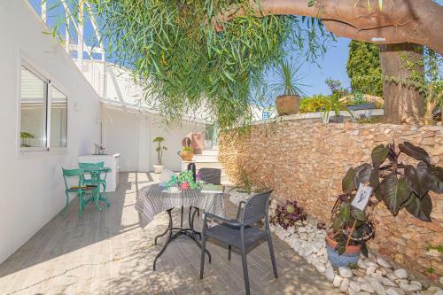 Villa Resort Con Piscina Privada En Calle Carabeo