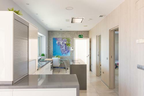 Villa Resort Con Piscina Privada En Calle Carabeo