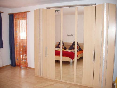 Apartamento Ferienwohnung Wohlfartst�tter