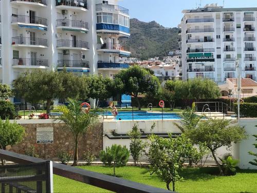Tres Hermanos - Spacious Modern 2 Bedroom Apartment