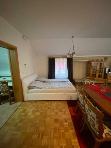Apartamento Preno?i?te Turbi?
