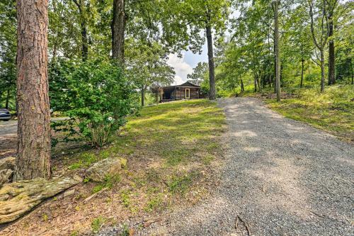 1950s Serenity Pond Cabin Peace And Quiet!
