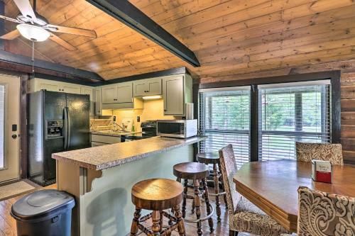 1950s Serenity Pond Cabin Peace And Quiet!