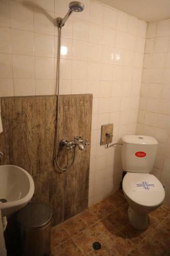 Roots Apartment