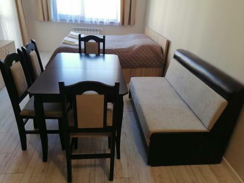 Borovets Gardens Apartment A27