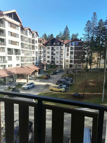 Borovets Gardens Apartment A27