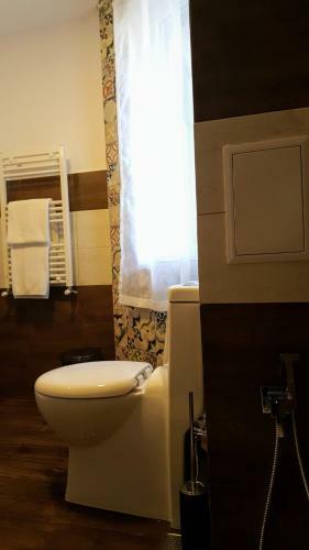Apartment 15