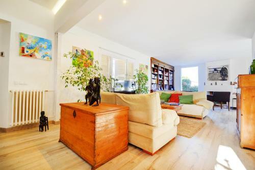Villa Es Torrent� (high Flyer)