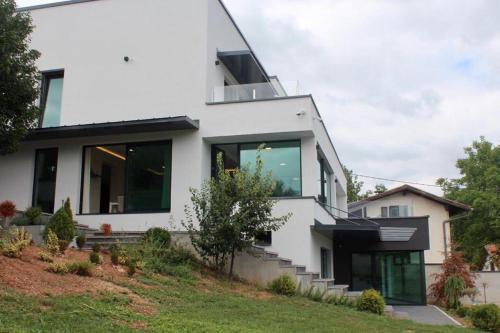 Luxury Villas #1