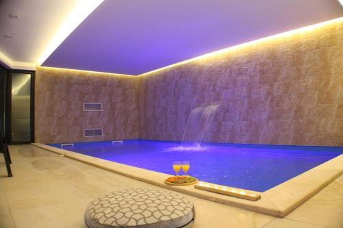Luxury Villas #1