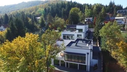 Luxury Villas #1