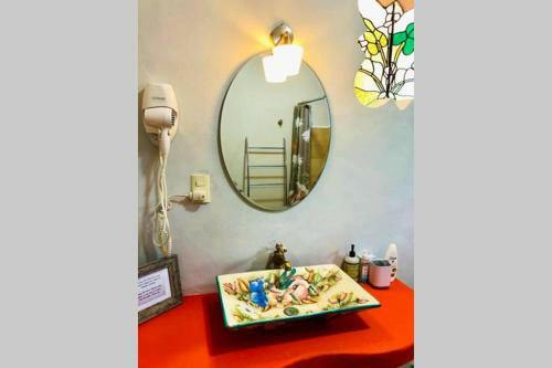 Casa El Flamboy�n Dentro de La Ciudad Amurallada