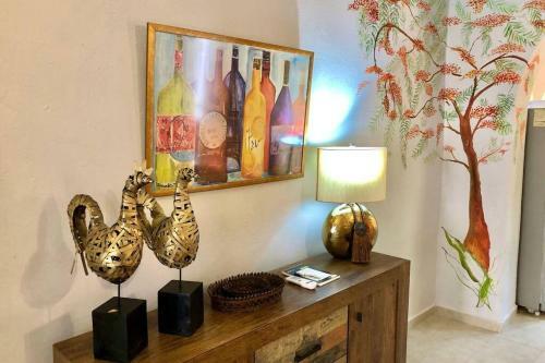 Casa El Flamboy�n Dentro de La Ciudad Amurallada