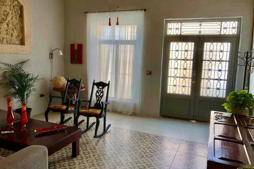 Casa El Flamboy�n Dentro de La Ciudad Amurallada