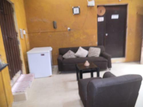 Albergue Cuartos Y Hostal Jaqueline
