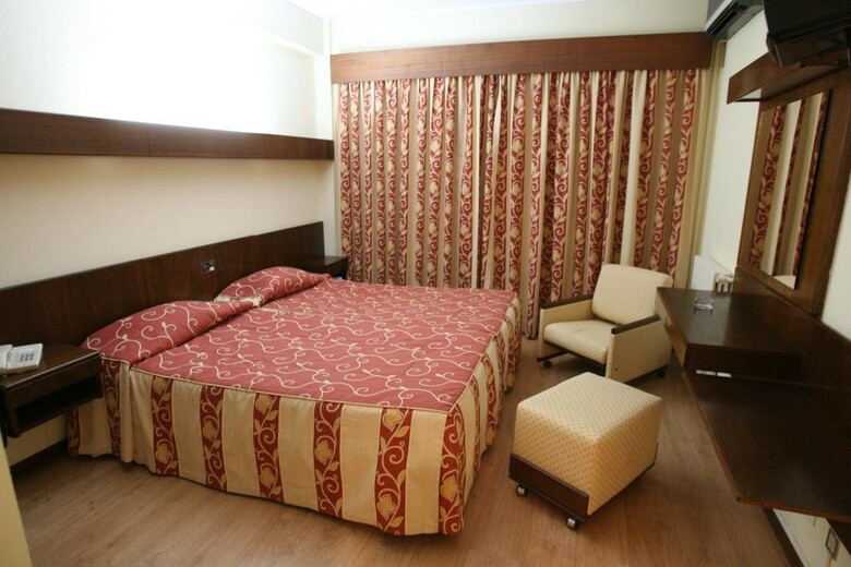 Hotel Costa De Prata II