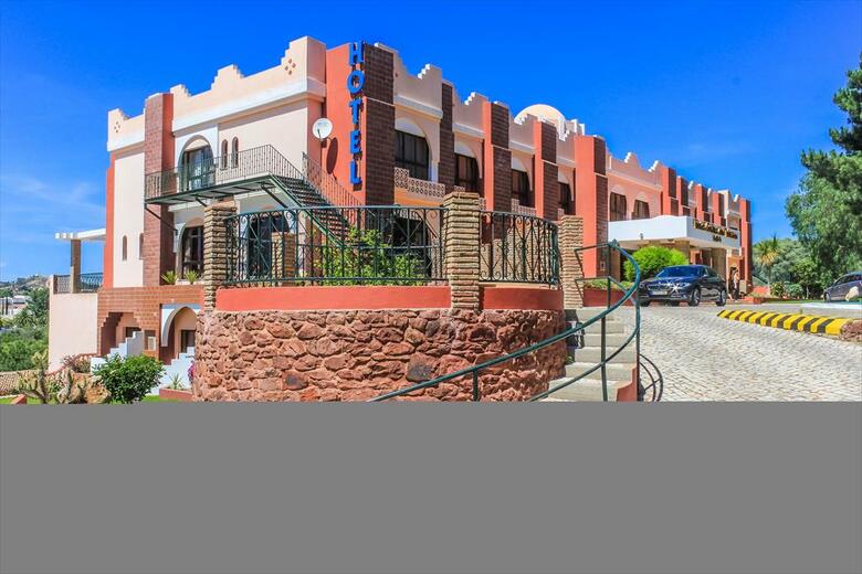 Hotel Colina Dos Mouros