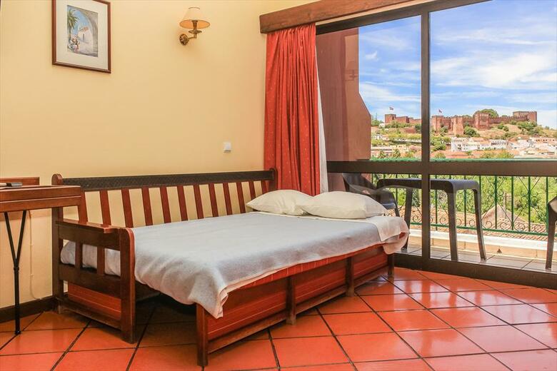 Hotel Colina Dos Mouros