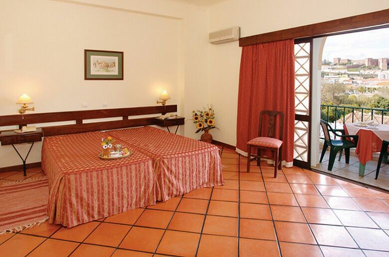 Hotel Colina Dos Mouros