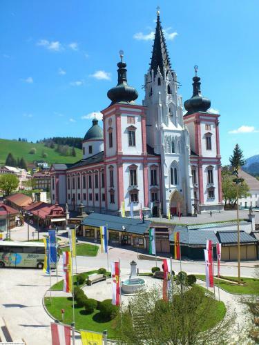 Bed & Breakfast Pension Zuser