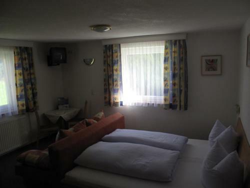 Hostal Haus Leo