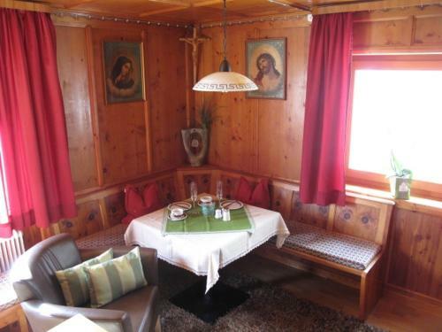 Hostal Haus Leo