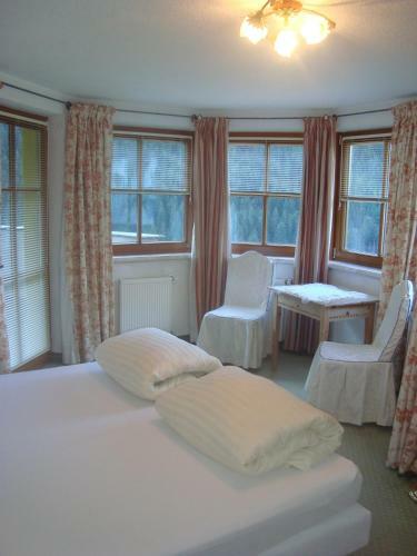 Hotel Edelwei�-schl�ssl