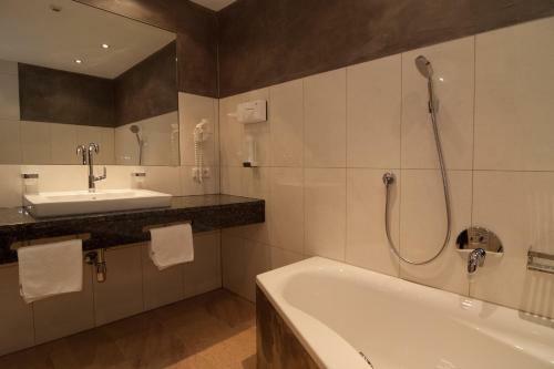 Hotel Edelwei�-schl�ssl
