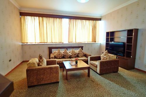 Grand Nakhchivan Hotel