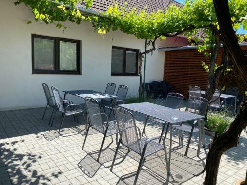 Hostal Penzion Kanon