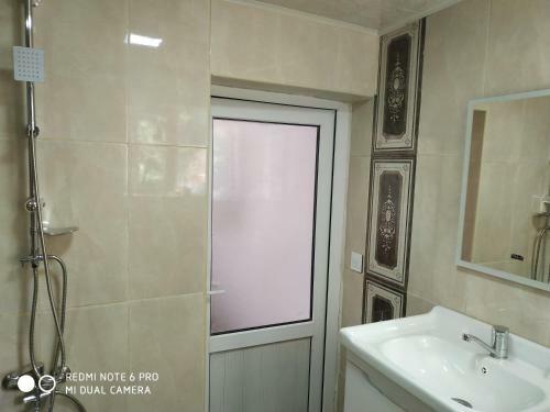 Hostal Guest House Novxani