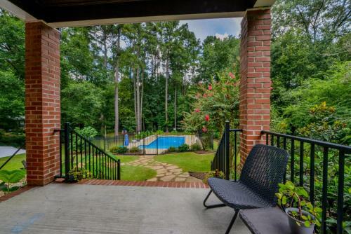 Capstone Pool House