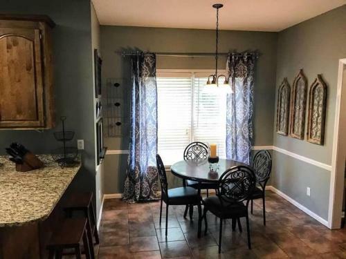 Bama Bed And Breakfast - Southern Charmer