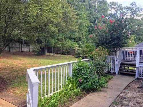 Bama Bed And Breakfast - Southern Charmer