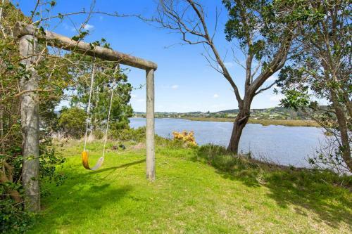 Green Oasis - Mangawhai Heads Holiday Home