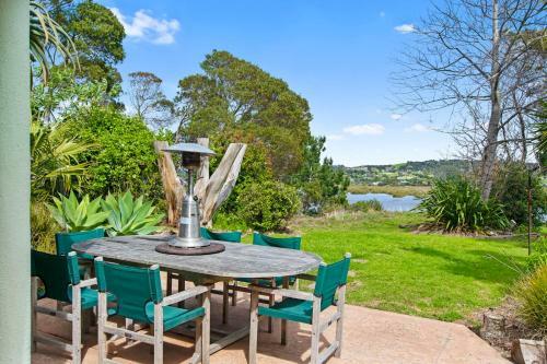 Green Oasis - Mangawhai Heads Holiday Home
