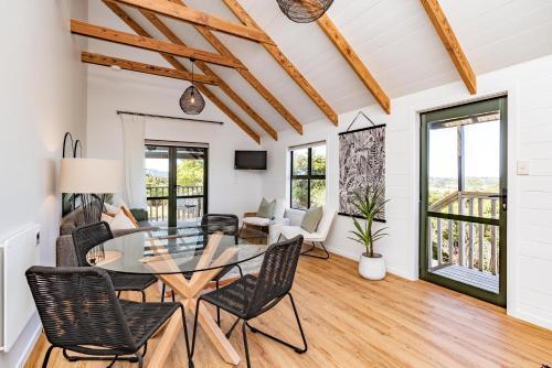Apartamento Tui & Nikau Cabins