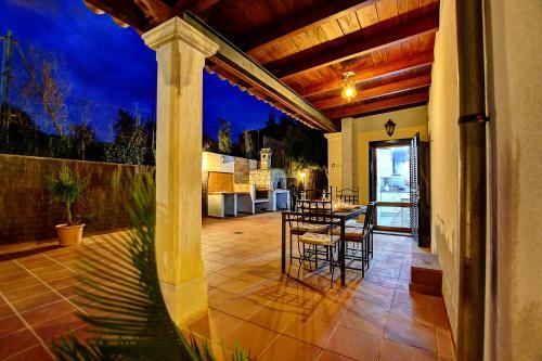 Villa Con Piscina