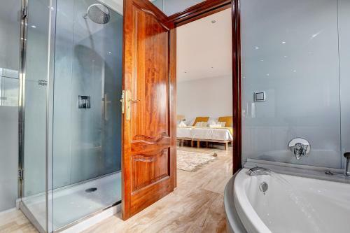 Villa Con Piscina