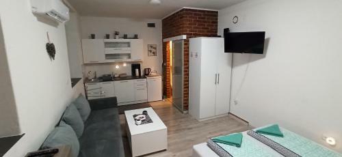 Helly's Apartman