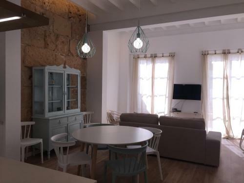 Cream Homes Santa Catalina Etv