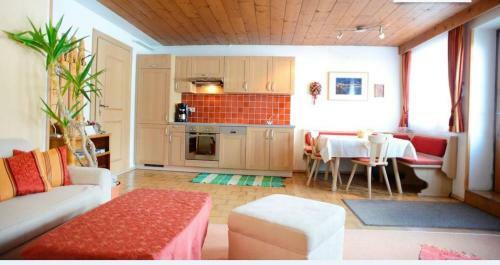 Hostal Gastehaus Wolf