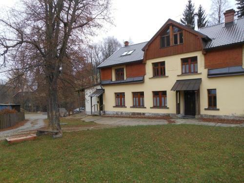 Apartm�n Bed?ichov