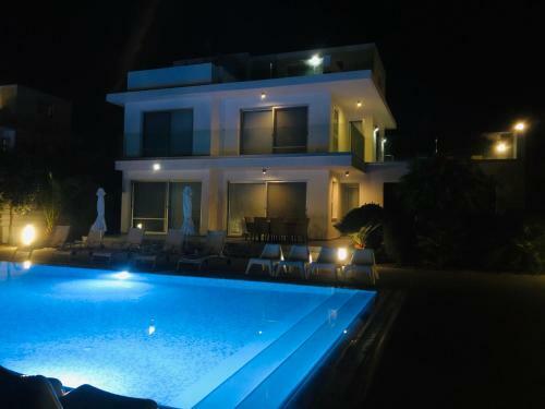 Villa Royal Sugar